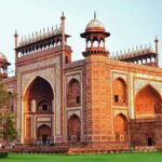 Two Days Golden Triangle Tour to Agra and Jaipur from Delhi - Transportation and Guides: Why They Matter