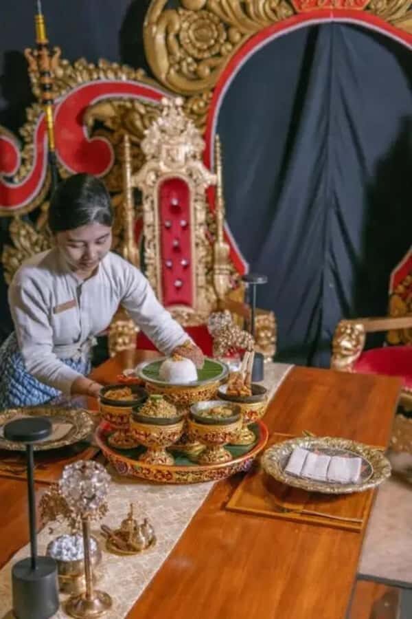 Ubud: Ankhusa Romantic Royal Dining & Voucher Options - The Location and Setting