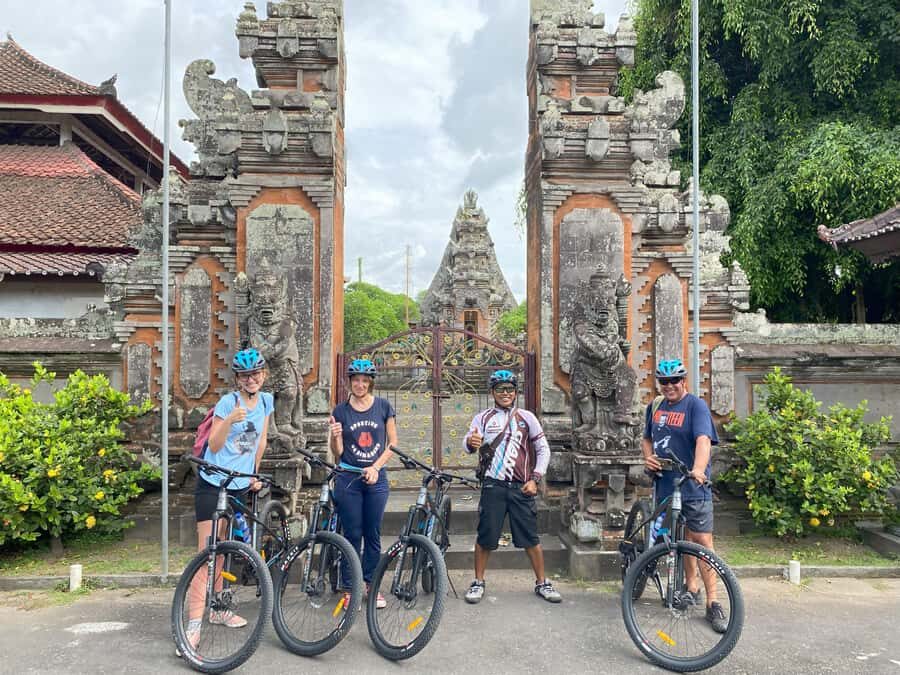 Ubud: PRIVATE E-bike Tour inside Rice Field with meal & pool - In-Depth Look at the Itinerary