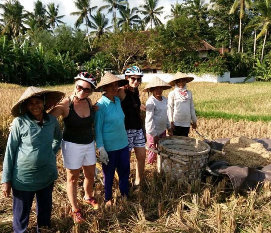 Ubud: Tirta Empul Temple E-Bike Tour with Lunch - The Sum Up