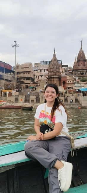 Varanasi: Morning Tour Sunrise, Ceremony, Temple & Boat - What Makes This Tour Stand Out