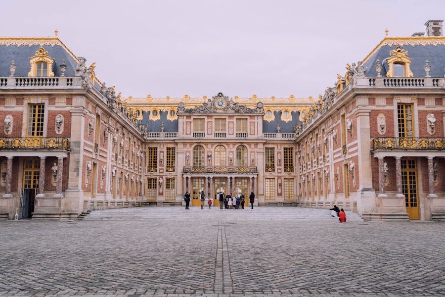Versailles courtyard architecture