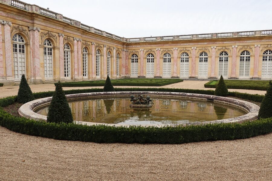 Versailles Trianon garden architecture