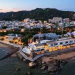 Xiamen In-Depth Day Tour: Mountains, Sea & Heritage - Transportation & Group Dynamics