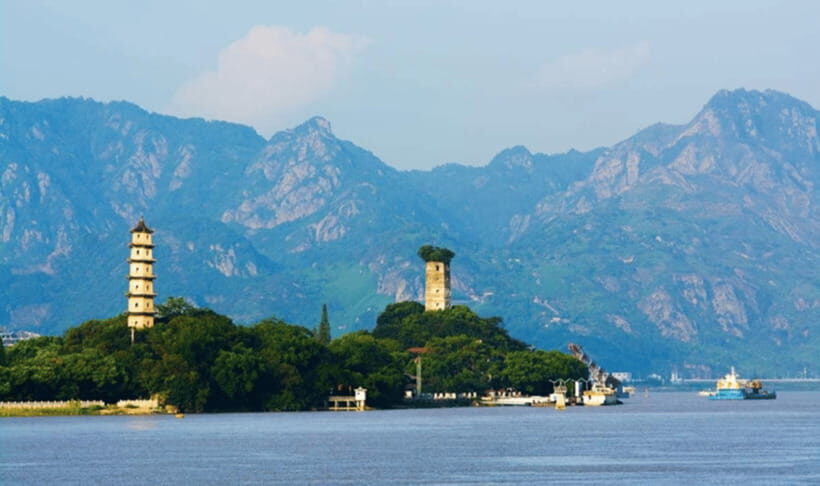 Xiamen: Private City Highlights Tour with Gulangyu Island - What to Expect and Practical Tips