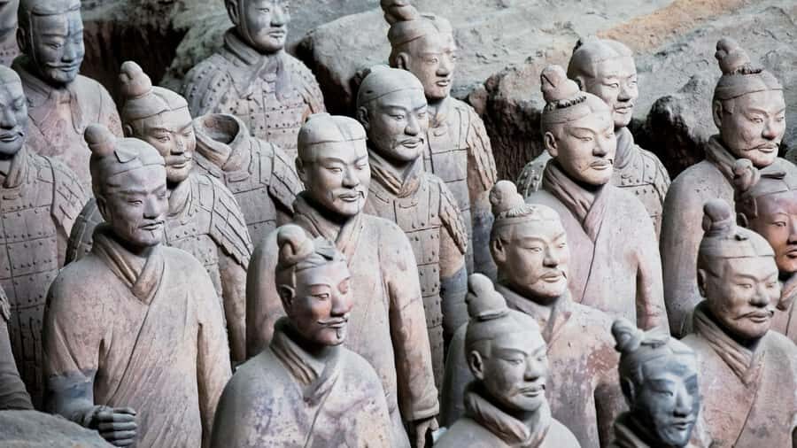 Xian: Bus Tour of Terracotta Warriors With Guide & Lunch - The Experience in Practice