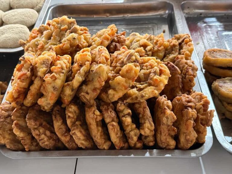 Yangshuozhen: Yangshuo's Local Delicacies and Customs Tour - Introduction: An Authentic Taste of Yangshuos Local Life