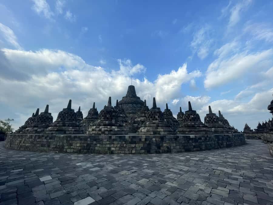 Yogyakarta :Borobudur, Merapi Volcano & Prambanan Temple - Practical Details and Logistics