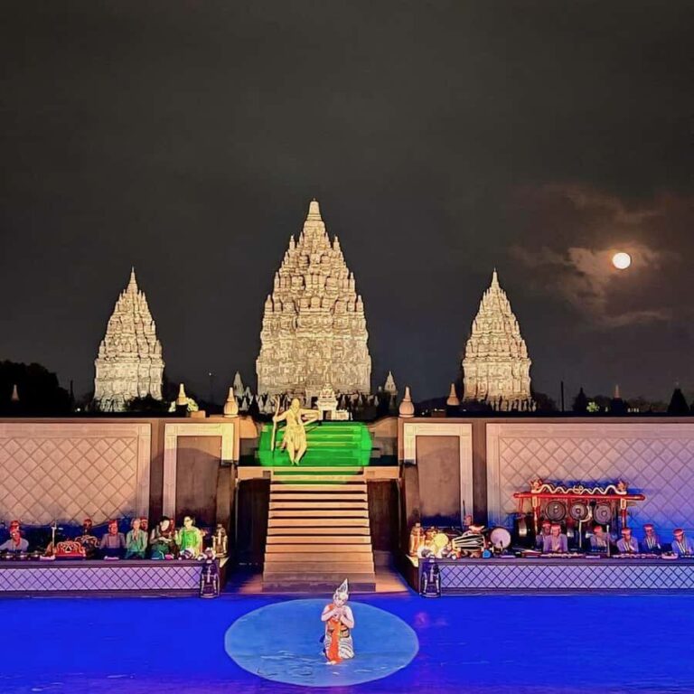 Yogyakarta : Ramayana Ballet Prambanan Show Ticket - An In-Depth Review of the Ramayana Ballet Experience