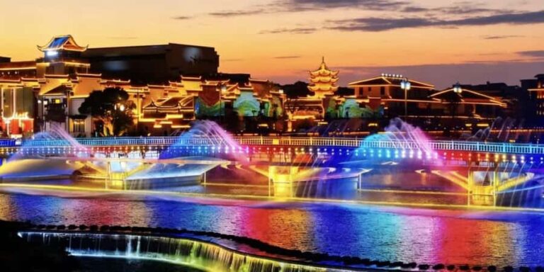 Zhangjiajie Night Sightseeing Tour with Dinner or Massage - Customizable Ending: Dinner or Massage