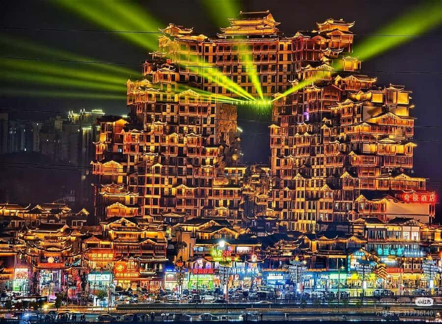 Zhangjiajie: Qixing Mountain & 72 Odd Towers Night Tour - What To Expect and Practical Tips