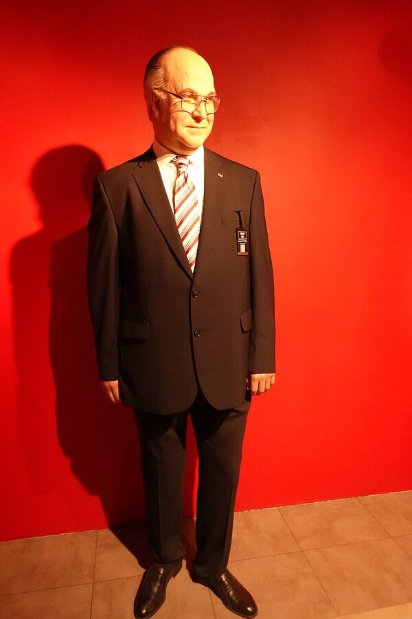 Helmut Kohl wax figure as German Chancellor