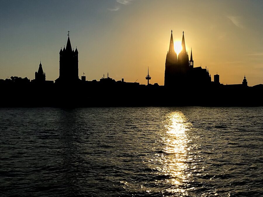 Cologne old town and Rhine panorama