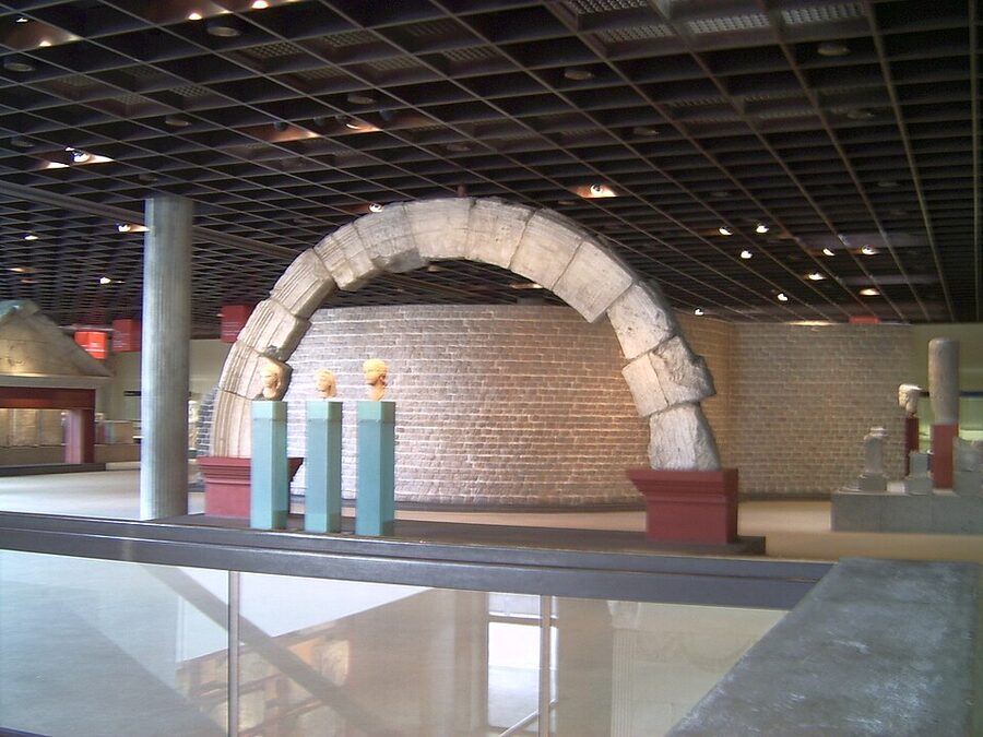 Roman north gate arch from Cologne preserved at the Romano-Germanic Museum