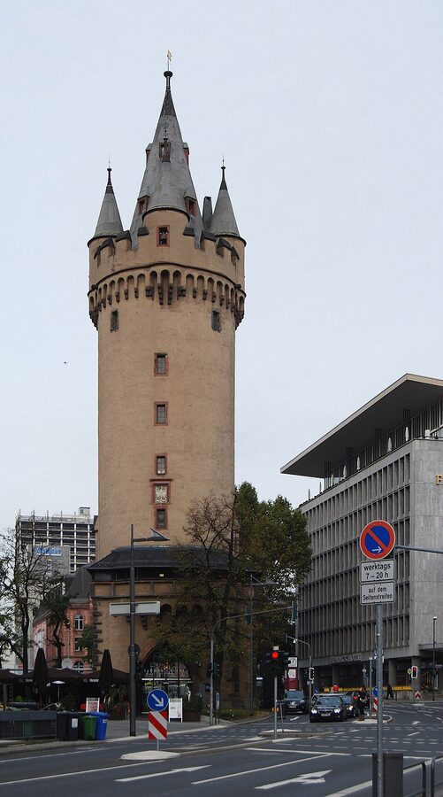 Eschenheimer Turm medieval tower Frankfurt