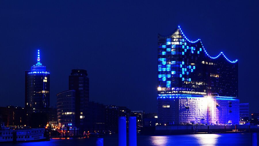 Elbphilharmonie at blue hour with HafenCity lights