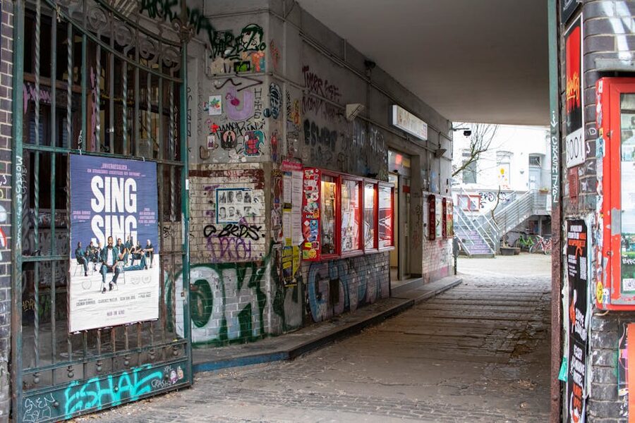 Graffiti alley street art Hamburg St Pauli