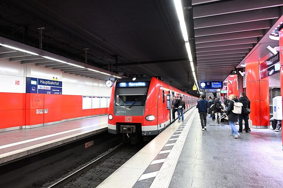 Munich S-Bahn S8 train at Munich Hauptbahnhof