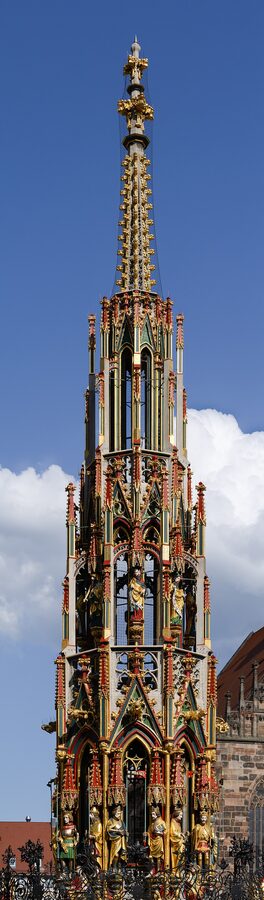Schöner Brunnen detail Nuremberg