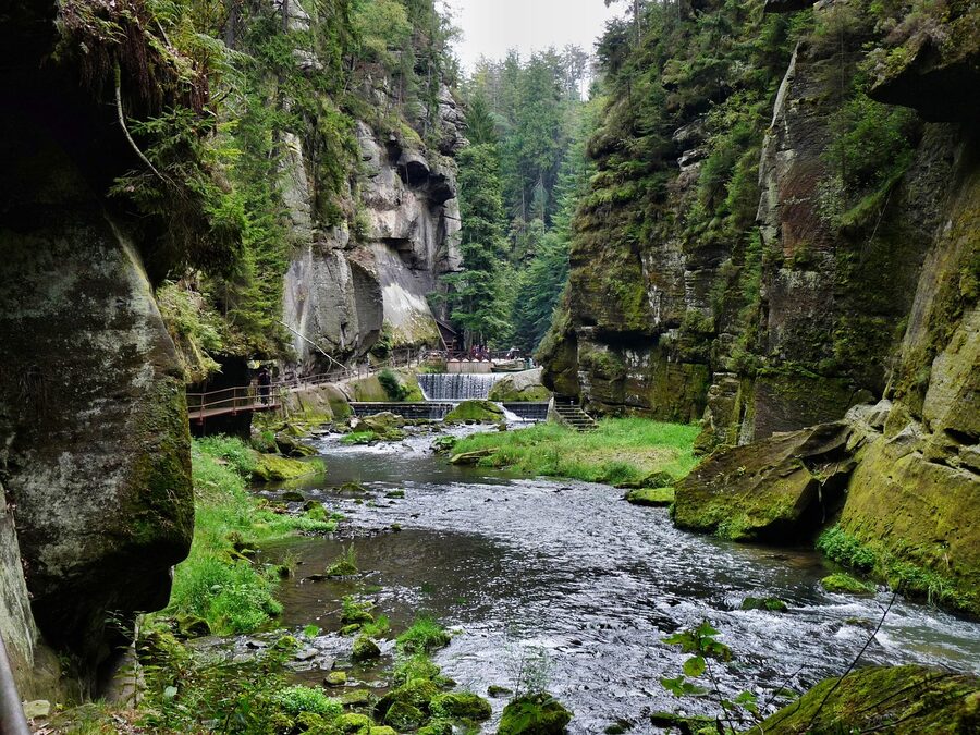 Hrensko canyon Bohemian Switzerland trailhead