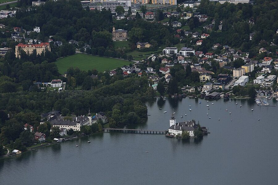 Schloss Ort castle on Traunsee at Gmunden