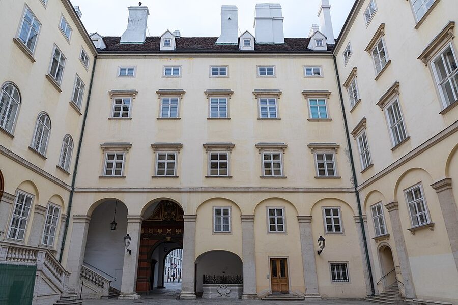 Hofburg courtyard architecture Vienna