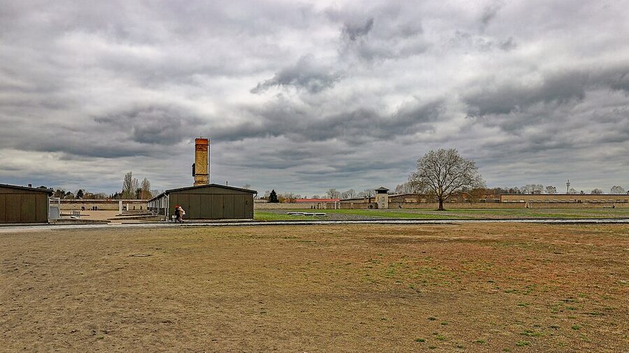 Sachsenhausen camp barracks reconstructed buildings