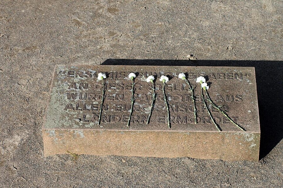 Erschiessungsgraben execution trench at KZ Sachsenhausen