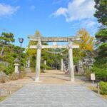 1-Day Iwakuni Tour: Kintaikyo Bridge, Castle Town & Seal Engraving - A slower hour in Kikko Park