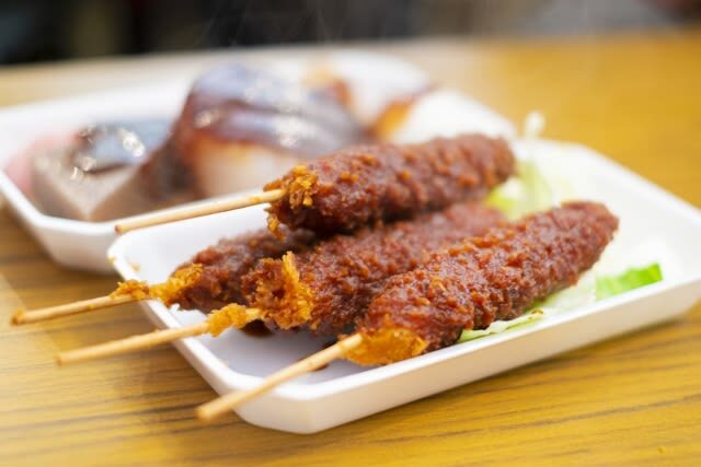 1-Day Tour: Eat Like a Local in Nagoya - Coffee, toast and Nagoya’s morning routine