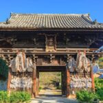 1-Day Tour: Onomichi Temples Exploration & Saijo Sake Tasting - Lunch and free time in Onomichi