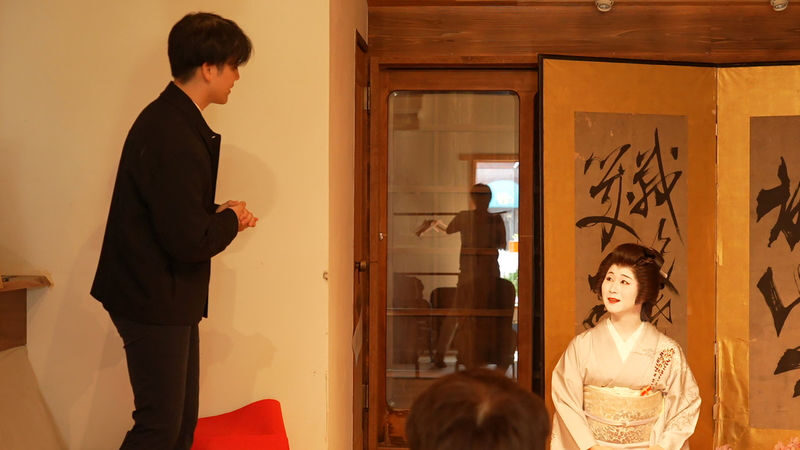 1 Hour Geisha Show in Asakusa Tokyo - What the one-hour session can offer