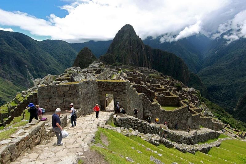 2 Day Machu Picchu Train Tour from Cusco - Scenic Inca Adventure - Aguas Calientes: A useful night between journeys