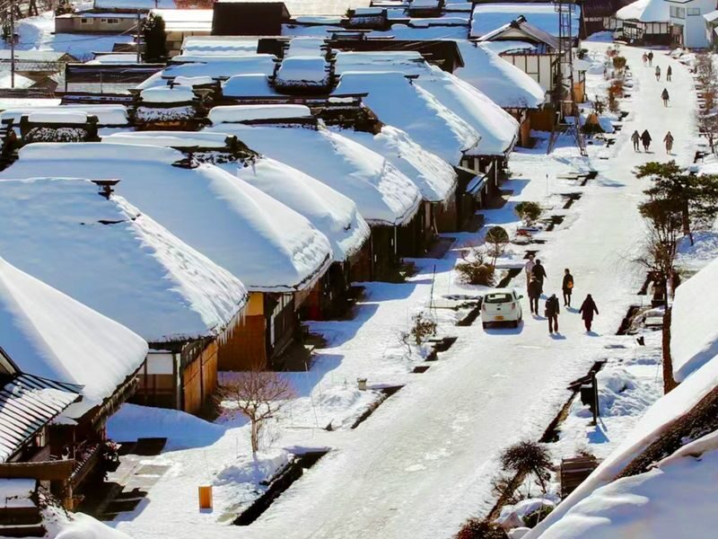 2-Day Tour to Ginzan Onsen, Zao Chuo Ropeway, Miyagi Zao Fox Village, and Ouchi-juku (Departing from Shinjuku) - Ginzan Onsen, best when the lights come on