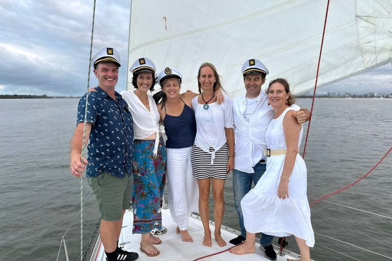 2-Hour Sailing Cruise Small Group with Refreshments in Gold Coast - Two hours among islands and open water
