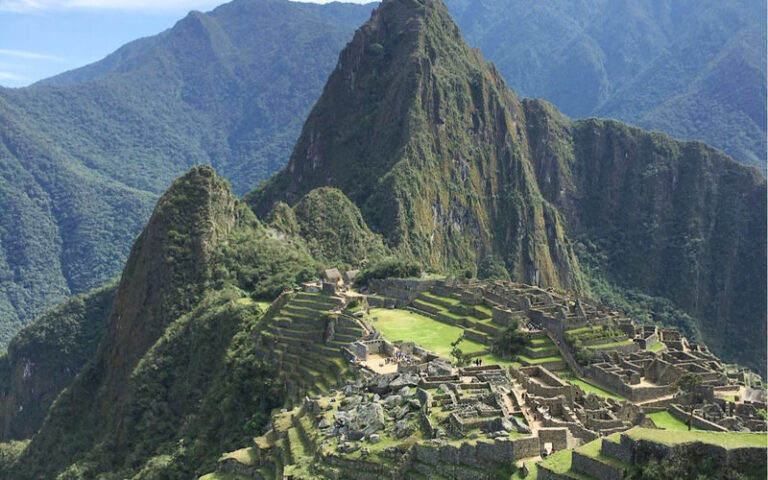 2D1N Sacred Valley and Machu Picchu Tour - Pisac: market-town color and Inca remains