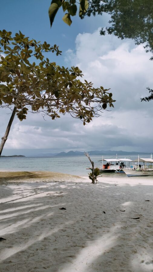 3D/2N Island Hopping Expedition El Nido to Coron or Vice versa - Day one: beaches around Coron