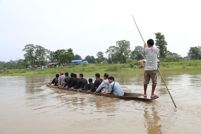 3D2N Chitwan National Park Tour from Kathmandu - Day one: the road to Sauraha
