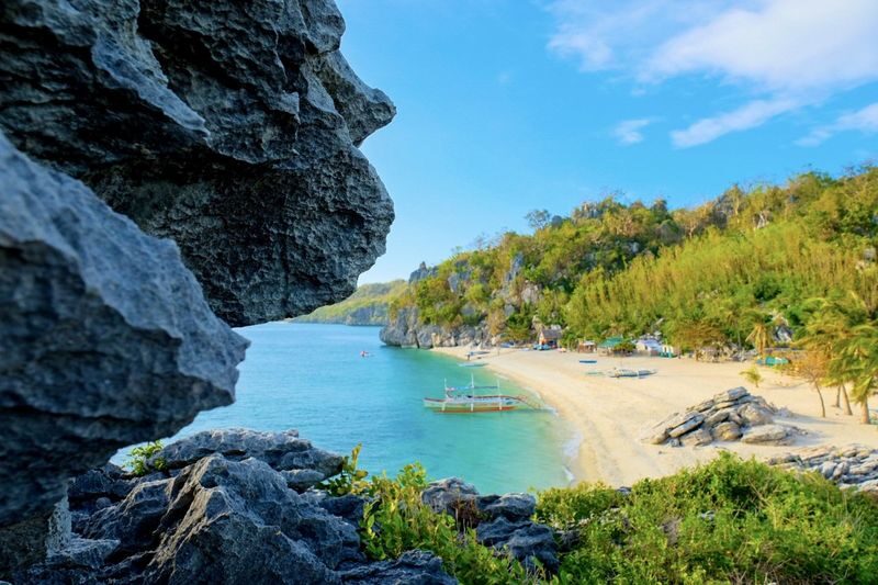 3D2N Gigantes Islands All In Package from Iloilo - Cabugao Gamay and the island scenery