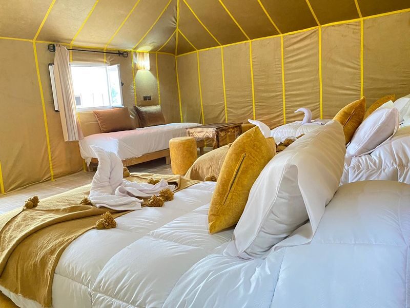 3D2N Merzouga and Sahara Desert Tour with Luxury Tent from Marrakech - Day two: gorges, villages and the dunes