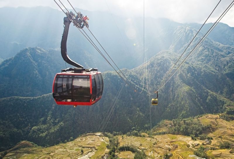 3D2N Sapa Trekking and Fansipan Legend Cable Car Ride from Hanoi - Day one: Cat Cat and a first look at Sapa