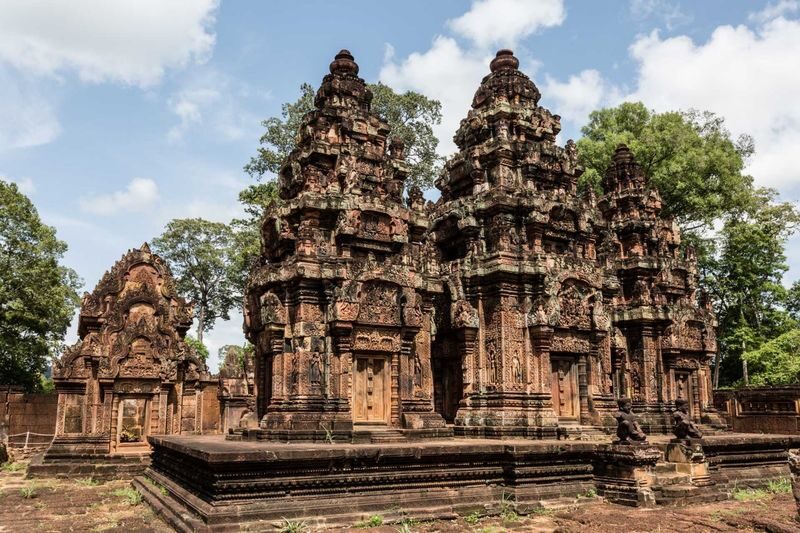 4 Day Angkor Exploration Private Tour by Tuk-Tuk - Day 2: Banteay Srei, with room to slow down