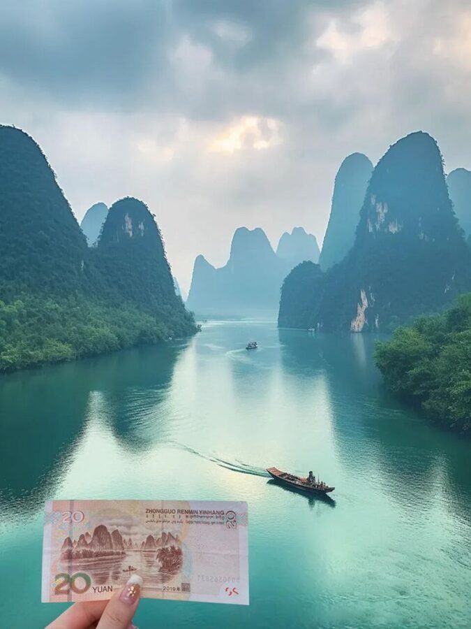 4-Day Guilin Landscape Secret Realm Tour (2-8 people small group) - Day two: waterfalls, city icons, and tea