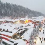 5-Day Tour to Northeast Harbin, Snow Town, and Changbai Mountain - Snow Town’s sleds, snow play and ski session