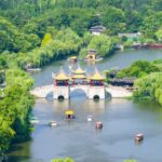 6-Day Panoramic Tour of Jiangnan Water Towns Yangzhou and Wuzhen - Day 2: Yangzhou’s Slender West Lake and Suzhou’s Shantang Street