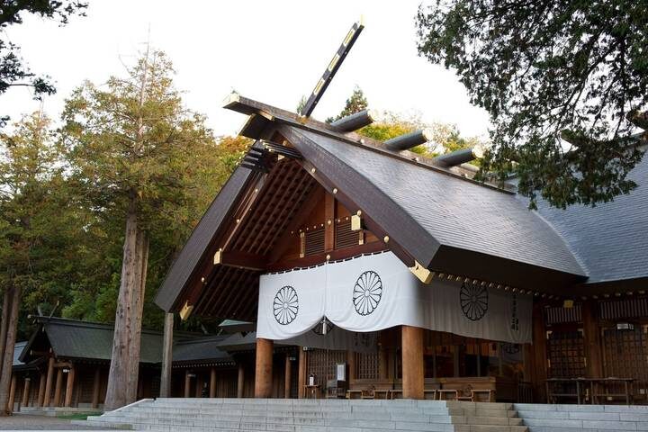 6 Days Hokkaidos Floral Symphony Tour by UME Travel - Day two: shrine, biscuits, canal, and sea views