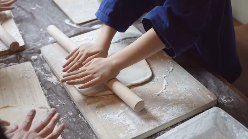 90min udon noodle-making and tasting in Osaka. - The instructors make the steps approachable