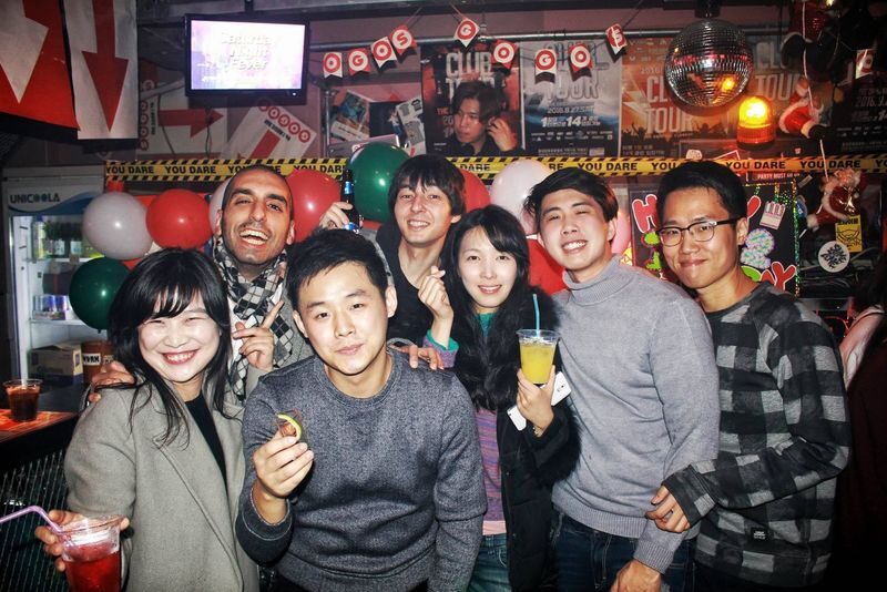 Absolute Busan Pub Crawl Experience in Seomyeon and Gwangalli - What happens as you move from bar to bar