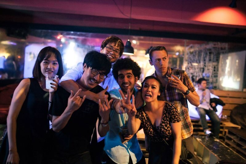 Absolute Seoul Pub Crawl Experience in Hongdae and Itaewon - Four or more venues, with no fixed bar list