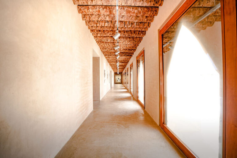 Abu Dhabi Al Ain Full-Day Historical and Cultural Tour - Al Ain Oasis and its falaj channels